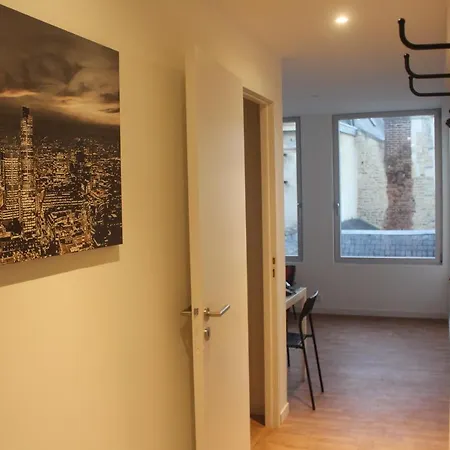 Appartamento Hyper Centre - Wifi Fibre Gratuit - Jergweloh - Le Londonien Caen Esterno foto